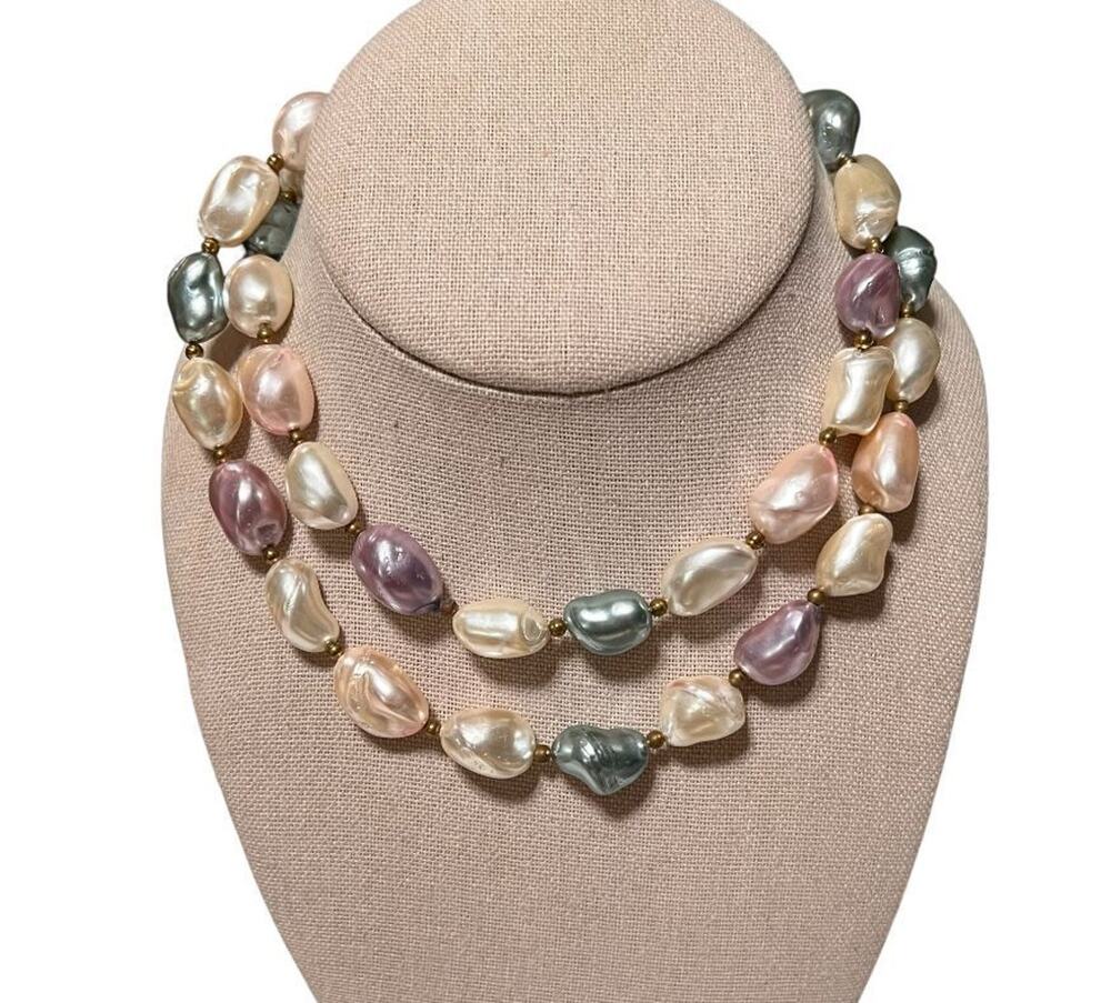 Beautiful Baroque Pastel Pearl Necklace cream, lavender & blue